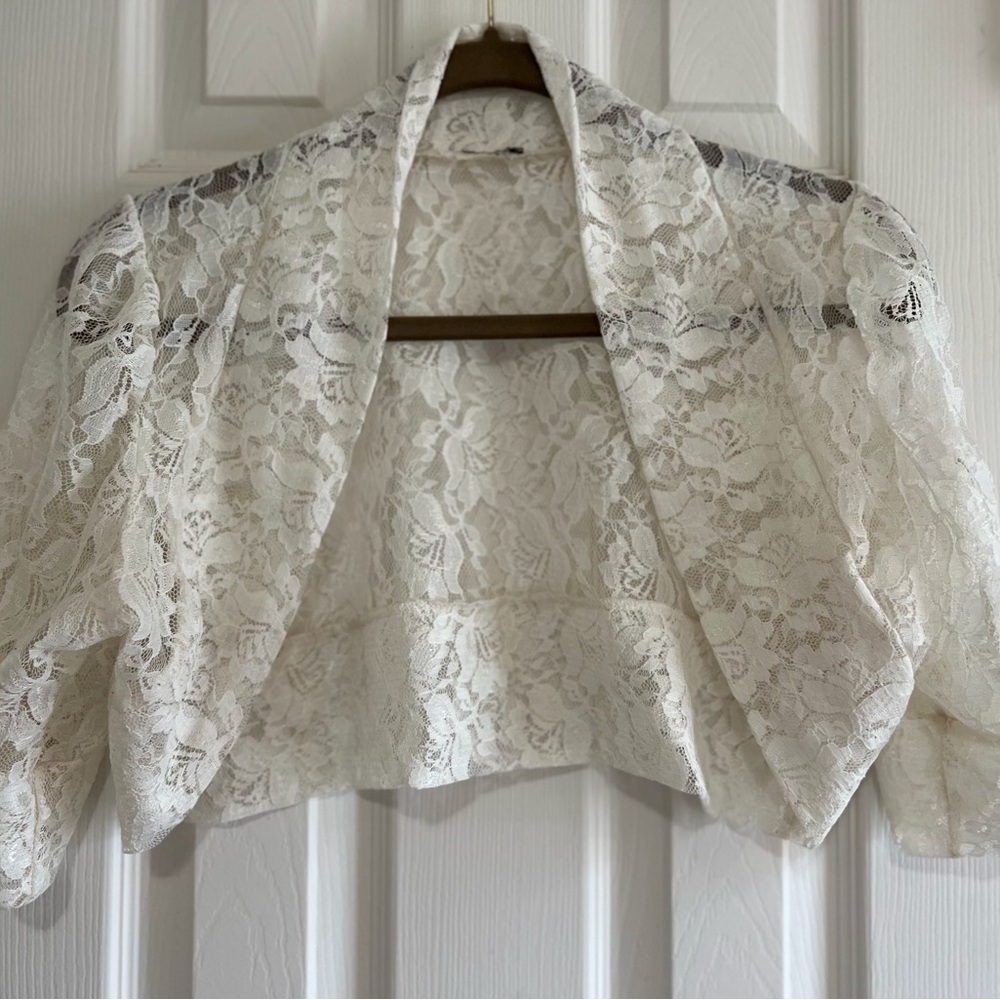 Elegant Lacey white bolero